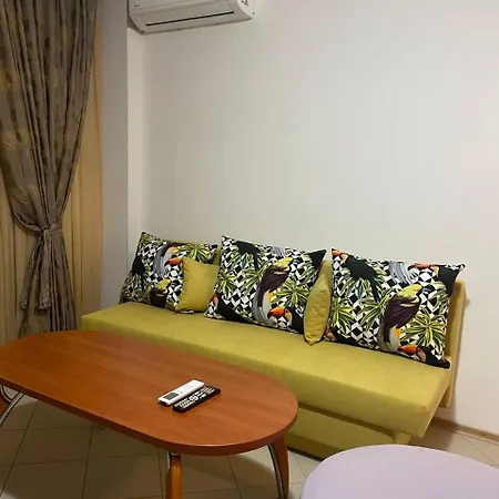 Apartment отличен двустаен до 4 души 304